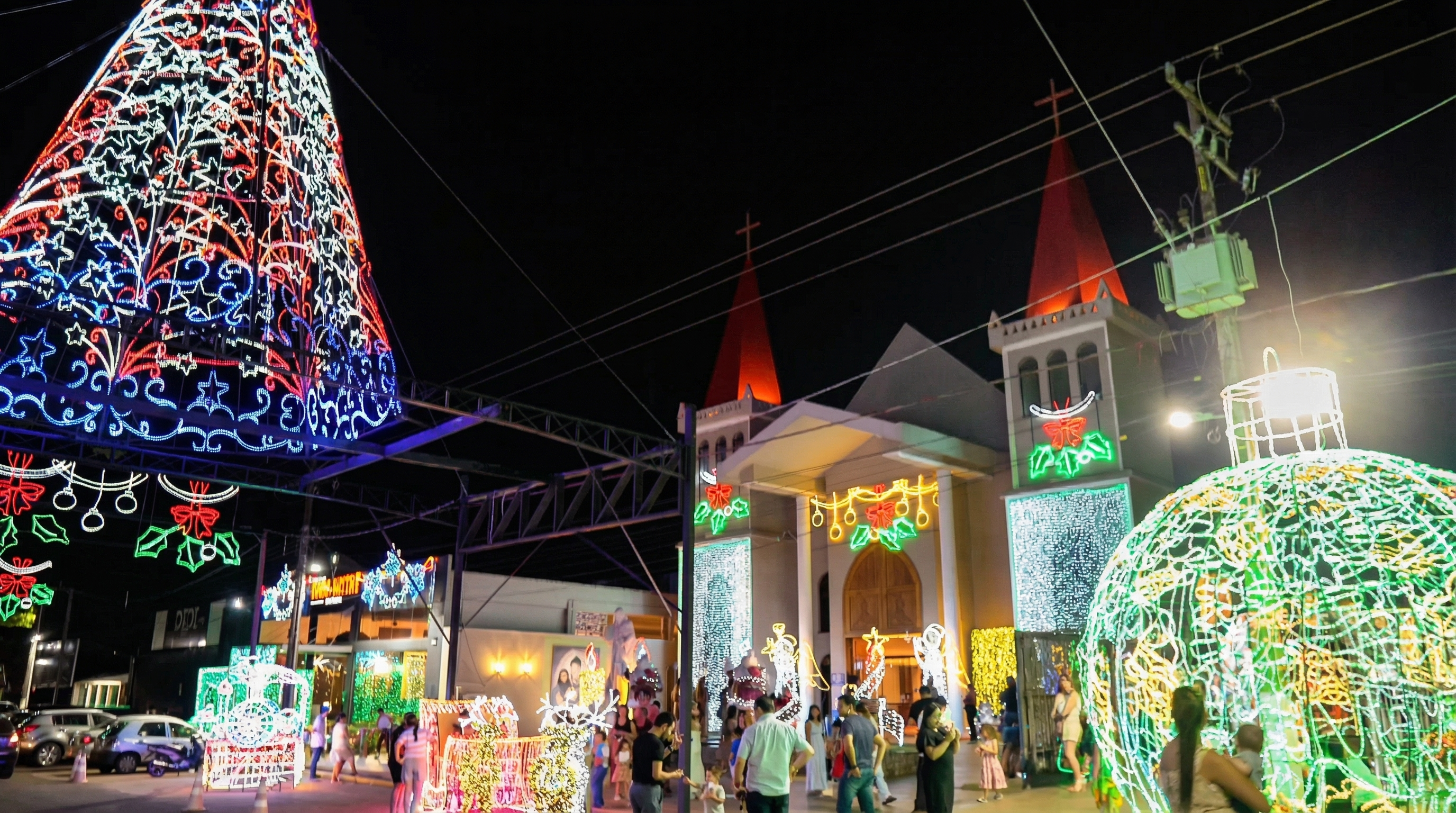 church christmas night photography